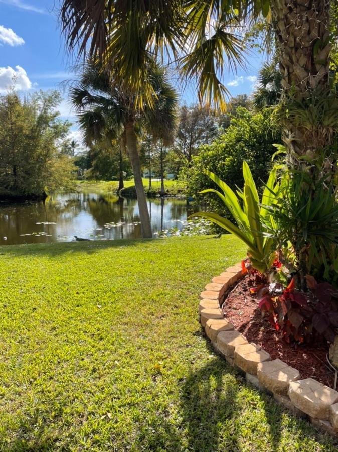 Unwind Island Villa West Palm Beach Buitenkant foto